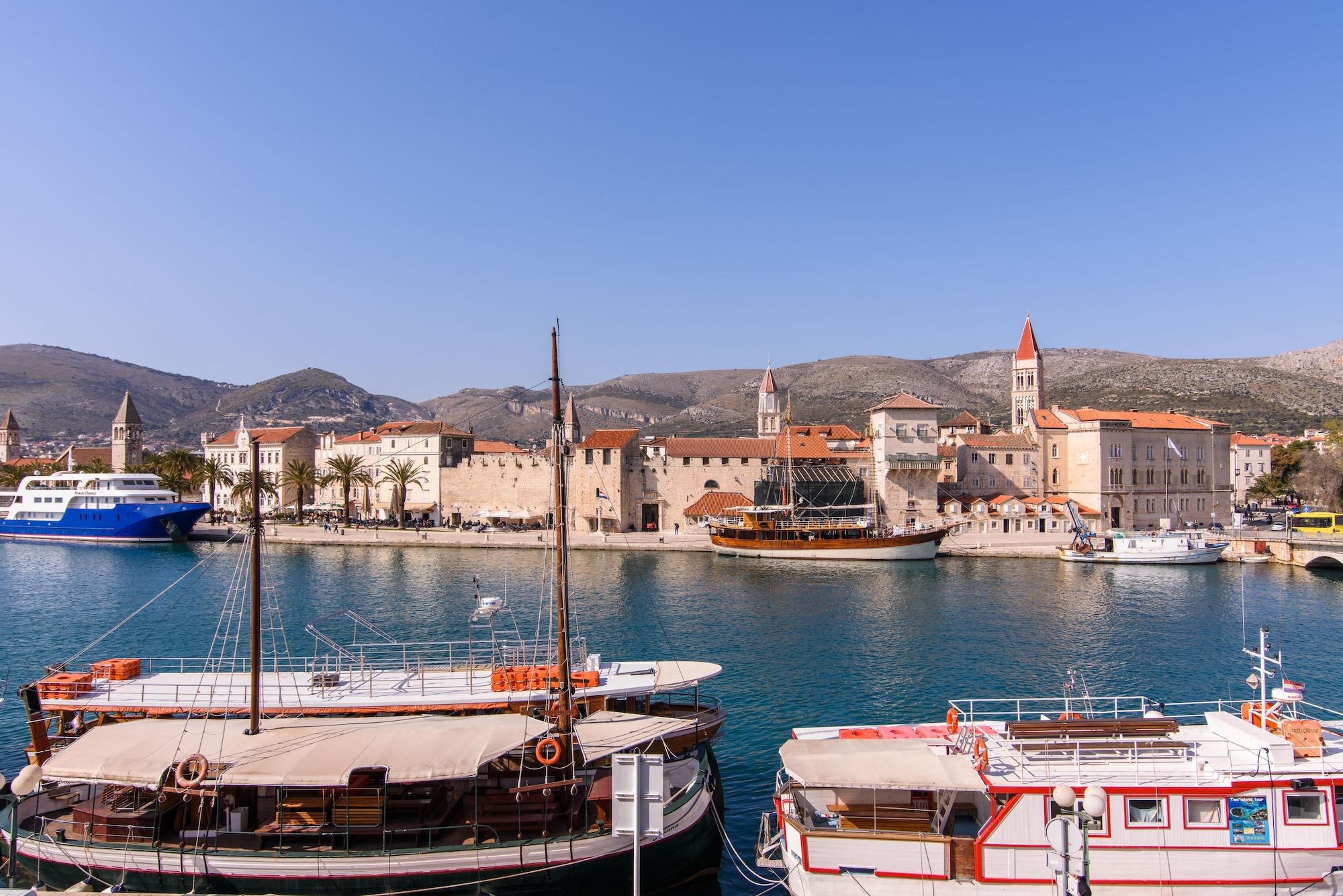 Heritage Hotel Vila Sikaa Trogir Exterior foto