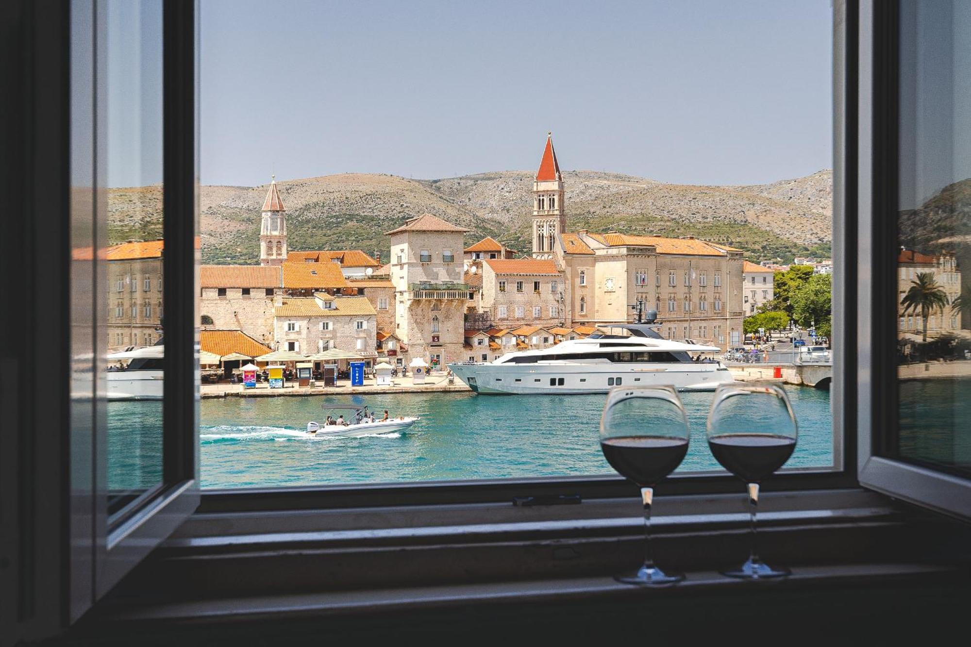 Heritage Hotel Vila Sikaa Trogir Exterior foto